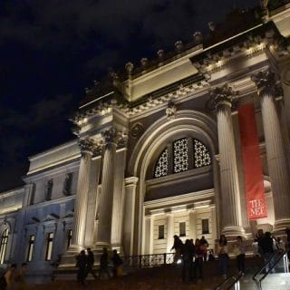 Met Museum at night